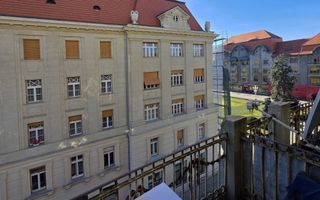 Apartament de vanzare in Piata Victoriei, 87.000 euro - Poză 1