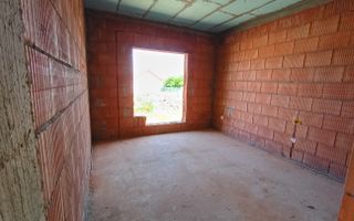 Sanandrei, Duplex pe Parter, 3 dormitoare, 2 Bai, Pozitie excelenta - Poză 12