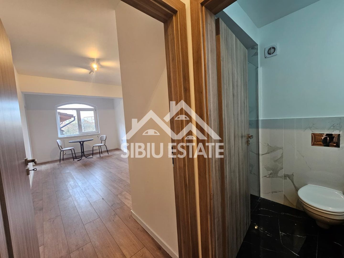 Spatiu birou de inchiriat Sibiu central - Poză 5