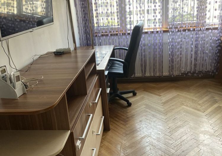 Închiriez Apartament cu 3 camere, centrala proprie, prima închiriere, lângă Obor - Poză 7