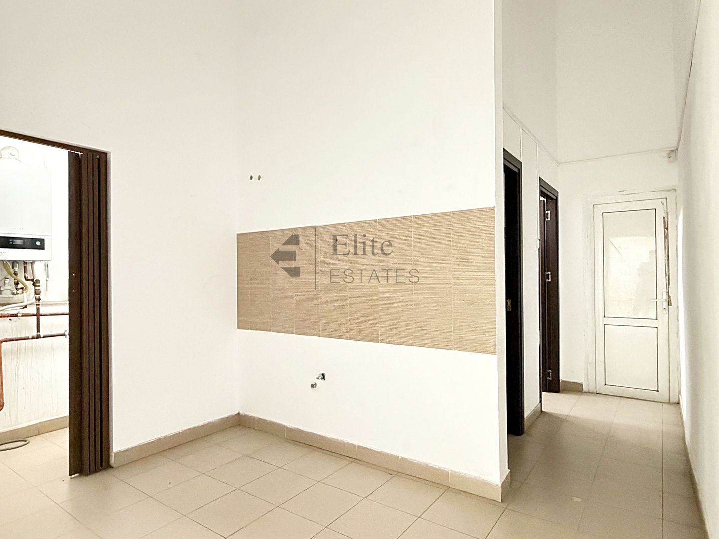 Spatiu comercial 335 mp in Zona Decebal Oradea | Depozit - Poză 10