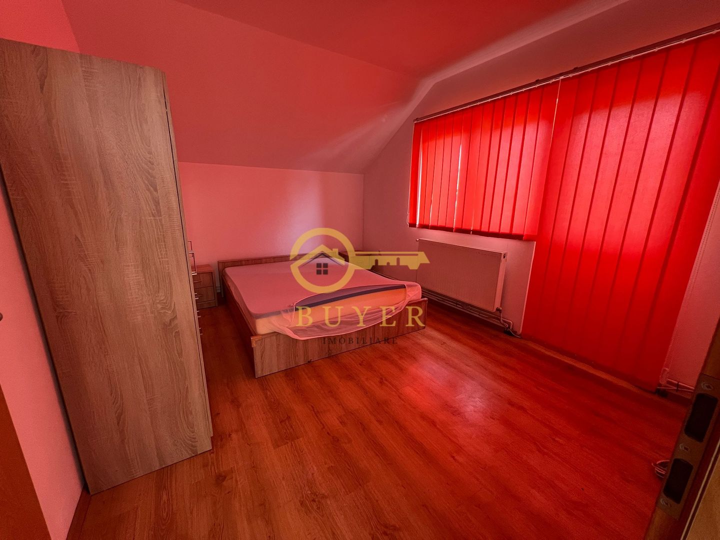 Casa de vanzare in Sura Mare- Mobilata si utilata - Poză 11