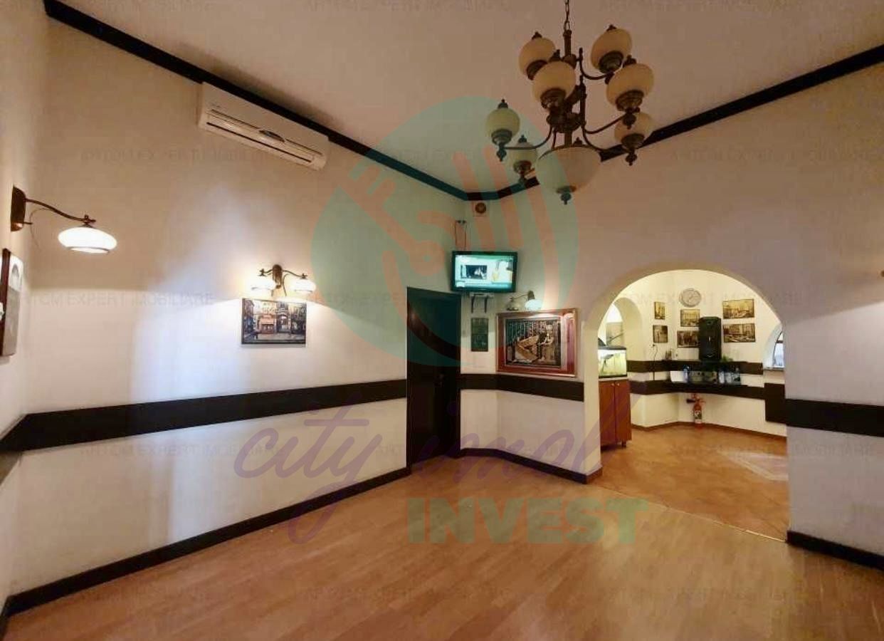 Casa ideala pentru restaurant, clinica sau birouri - Poză 12