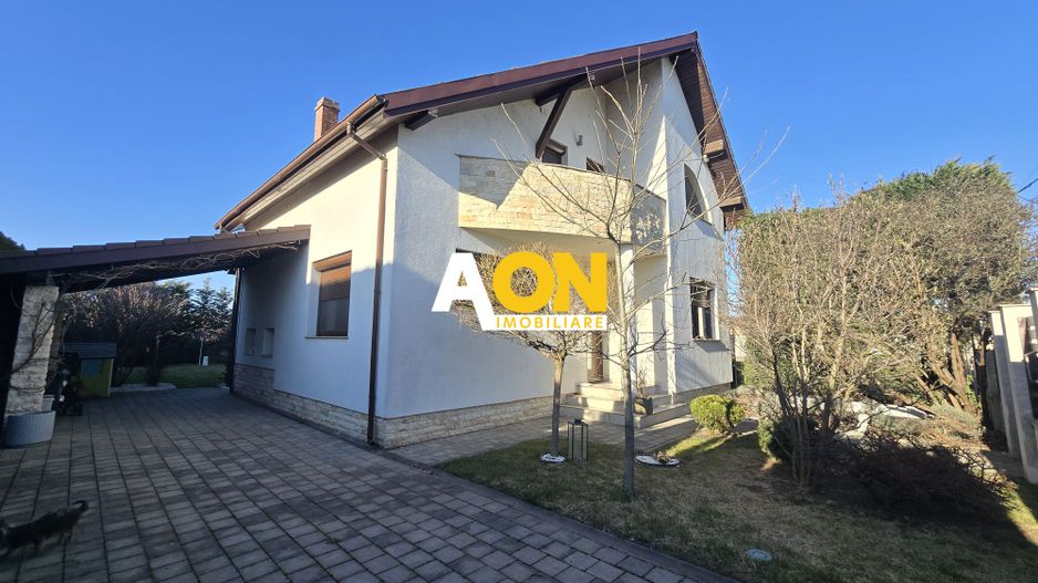 Casa Individuala 4 Camere, 2 Bai, 440mp Teren - Poză 2