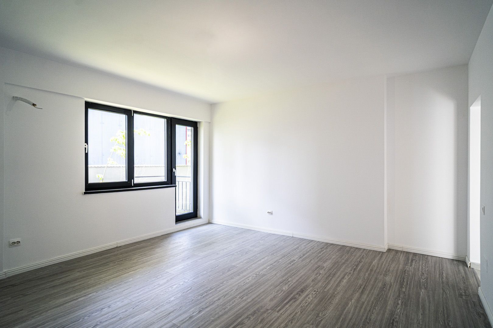 MILITARI, METROU PACII, 2 CAMERE, 57 mp, GRADINA, 150 mp - Poză 7