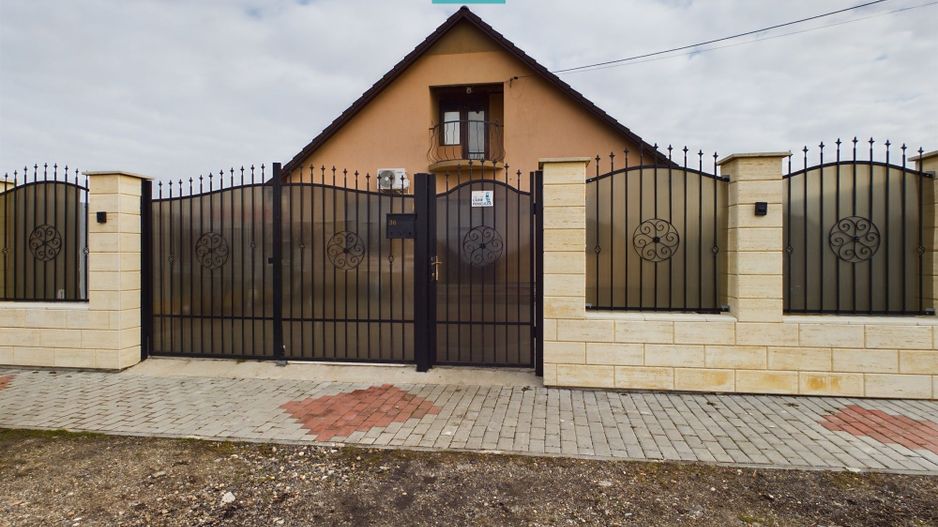 Casă cu 5 camere în Nădlac - Poză 2