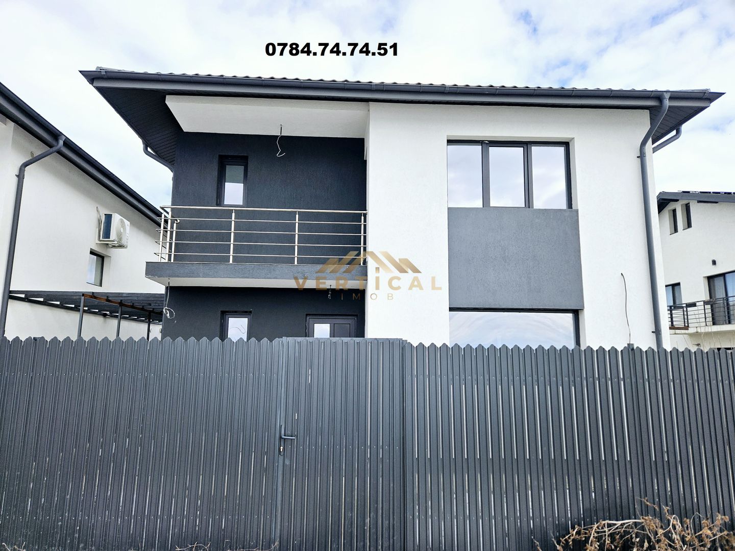 Vila deosebita in centrul comunei Berceni - Poză 1