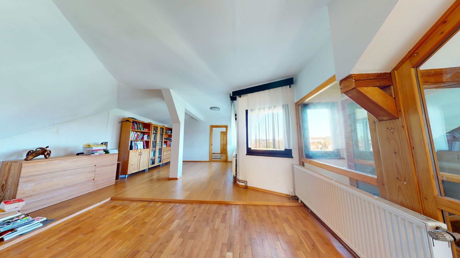 Casa deodebita zona Sacele -central - Poză 5