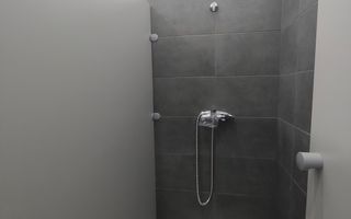 Spațiu de inchiriat destinat cazării muncitorilor în construcții - Poză 2