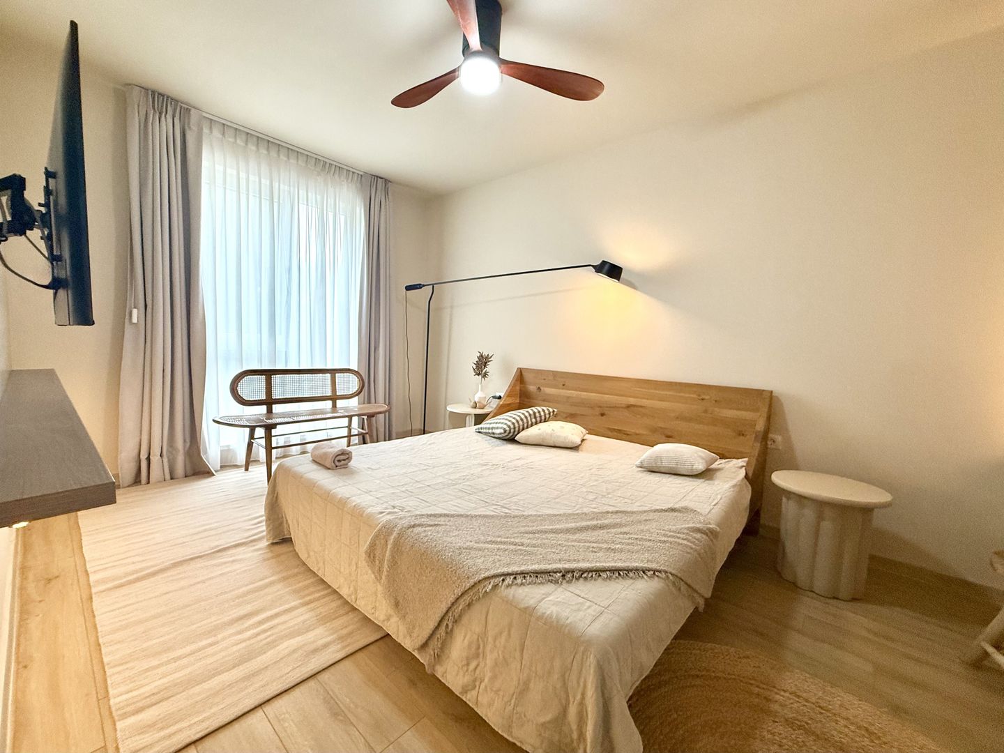 Eleganta și atenție la detalii într-un apartament cu 2 camere, Lipovei - Poză 13