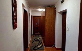 BRASADAS vinde ap 2 cam etaj 3/4 in Solidaritatii. - Poză 3