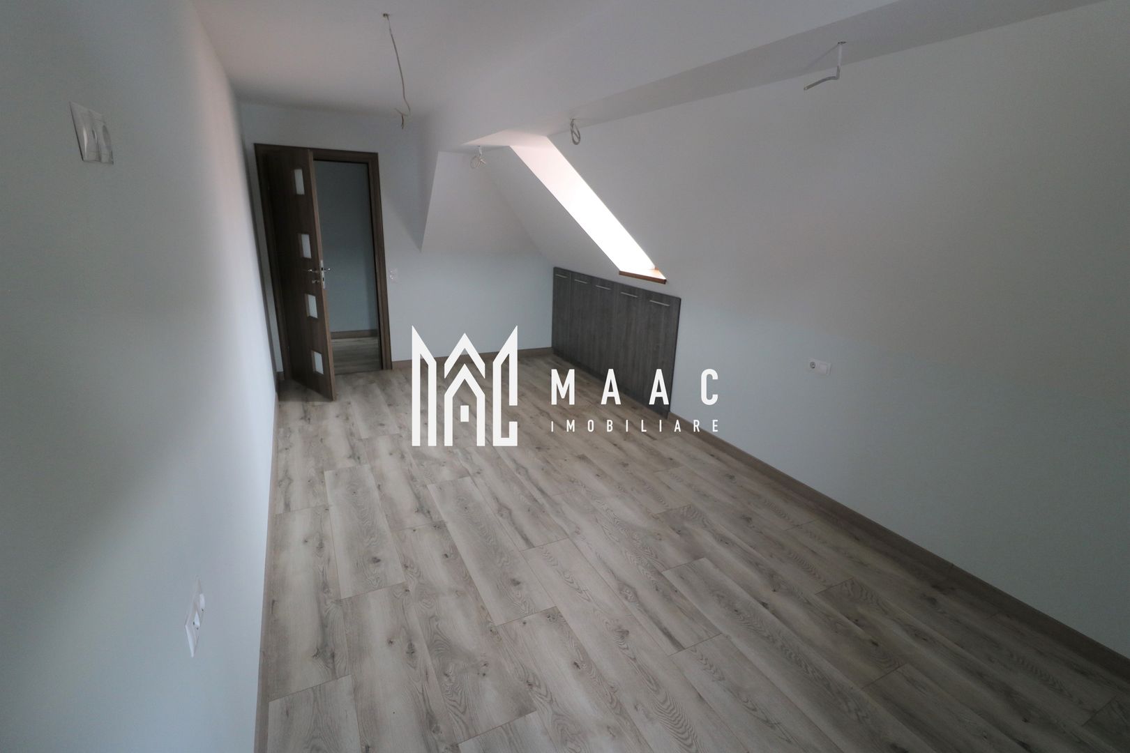 Casa individuala 6 Camere | Renovata I Zona Turnisor - Poză 15