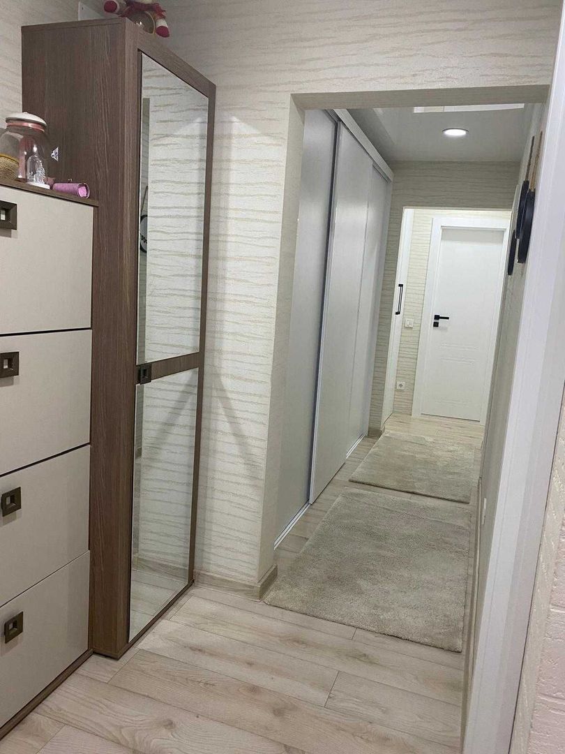 Apartament 3 cam dec, complet renovat si utilat,Sid V - Poză 4