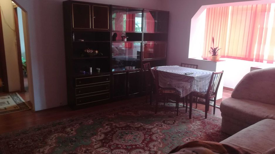 Apartament 2 camere in Micro 16 - Poză 5