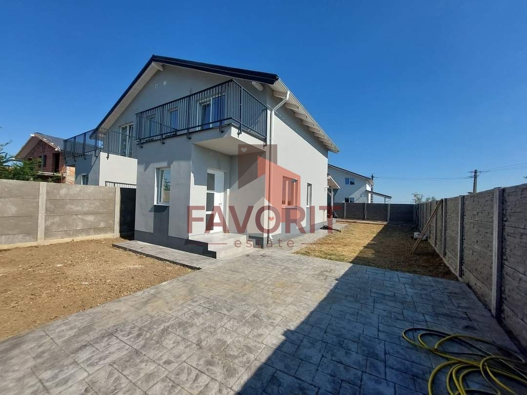 Duplex de Vanzare | Bucovat | 200m de asfalt | Toate utilitatile | Teren Generos - Poză 4
