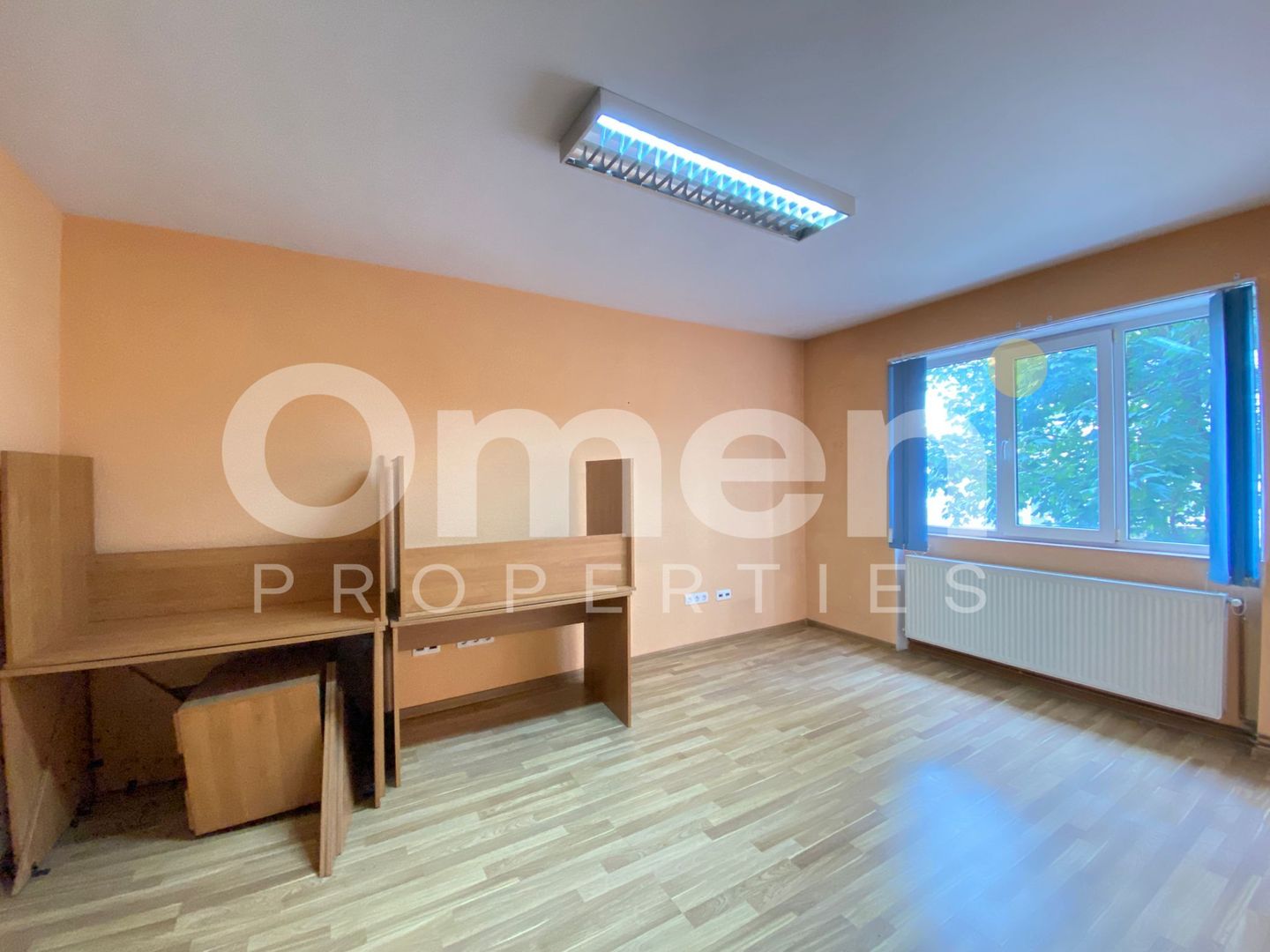 Apartament cu 2 camere, la etaj intermediar, situat Ultracentral - Poză 2