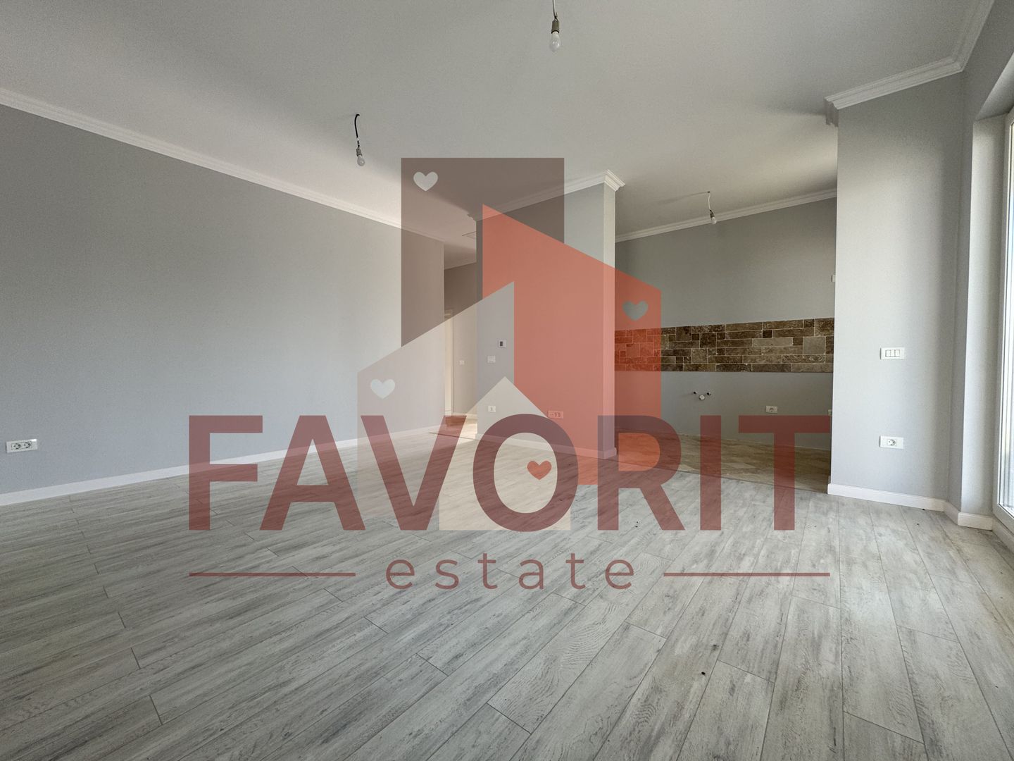 Duplex pe parter. 3 dormitoare. La asfalt - Poză 5