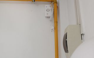 Spațiu comercial central cu gaz și acces stradal - Poză 7