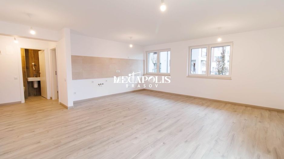 ROKMAN  LIVIU REBREANU 49 - Poză 9