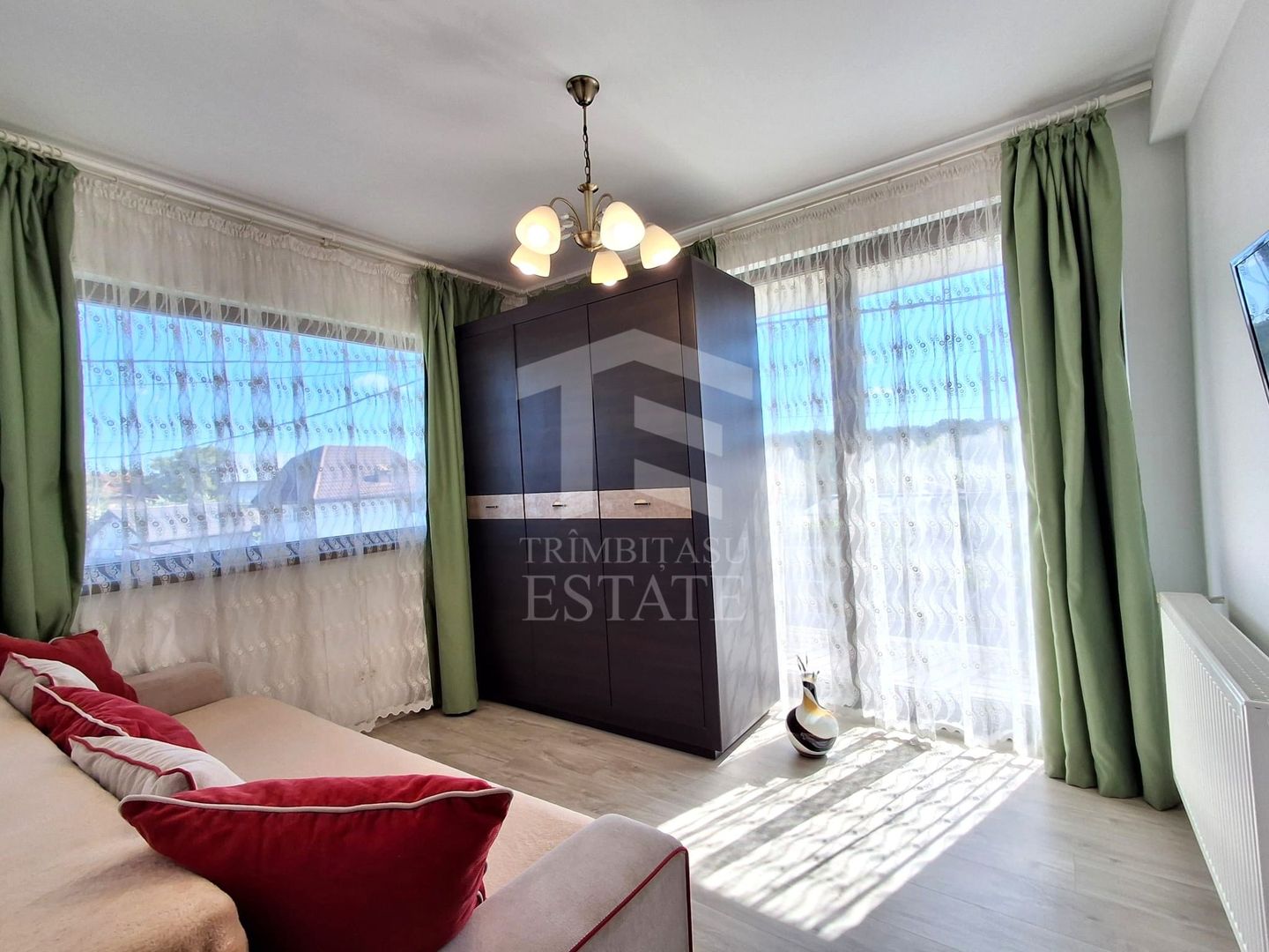 Casă  4  camere Branesti  Pasarea - Poză 13