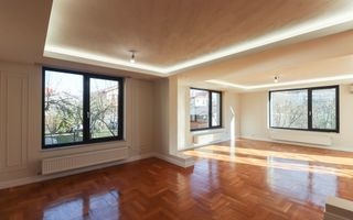 Vila deosebita cu 6 camere in Zorilor si teren de 760 m2 - Poză 3