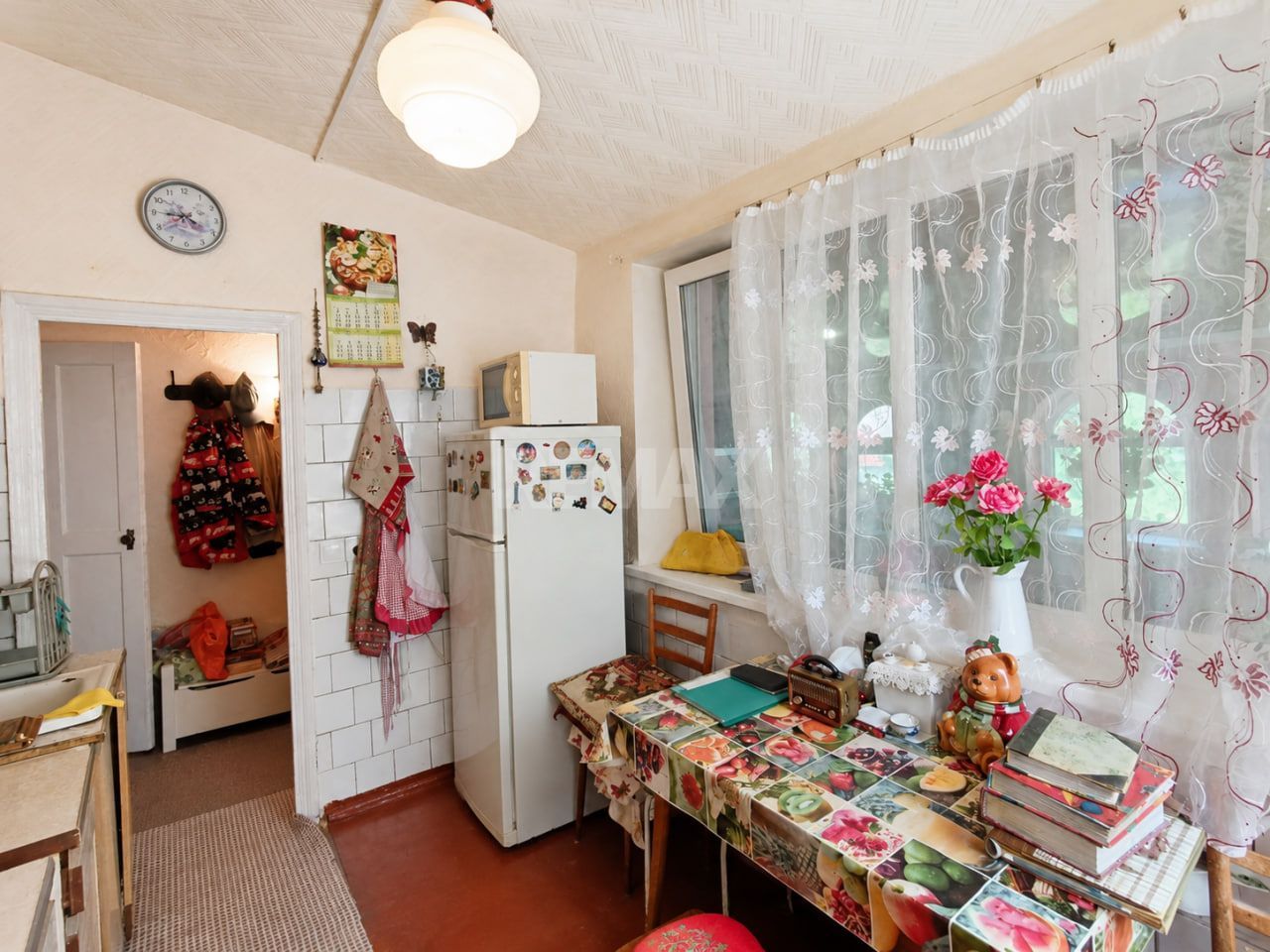 Strășeni.  Apartament la sol cu 3 dormitoare + living, teren și garaj. - Poză 15