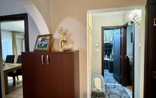 Apartament 3 camere decomandat | Etaj 4/4 | Zona Micro 16 - Poză 21