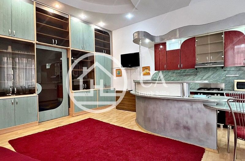 Apartament de vânzare cu 3 camere în zona Ultracentrală, Oradea - Poză 6