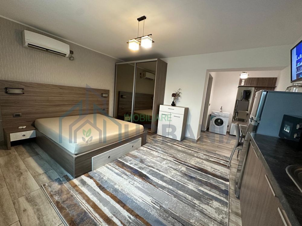 Proprietar, apartament 1 camera cu curte, zona Jumbo - Poză 1