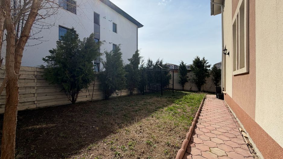 DOBROESTI - Ciresului | Vila tip Duplex - Curte + Parcari - Poză 5