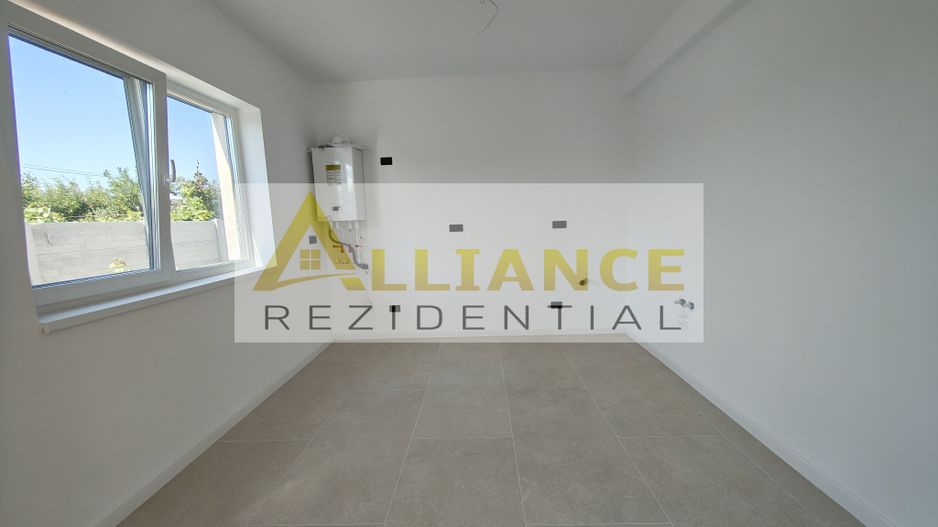 Vila  110 mp utili 4 camere - Complex nou (16 vile) - Poză 4