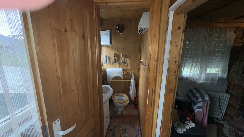 CASA DE VACANTA ZONA RUCAR - POSADA - Poză 58