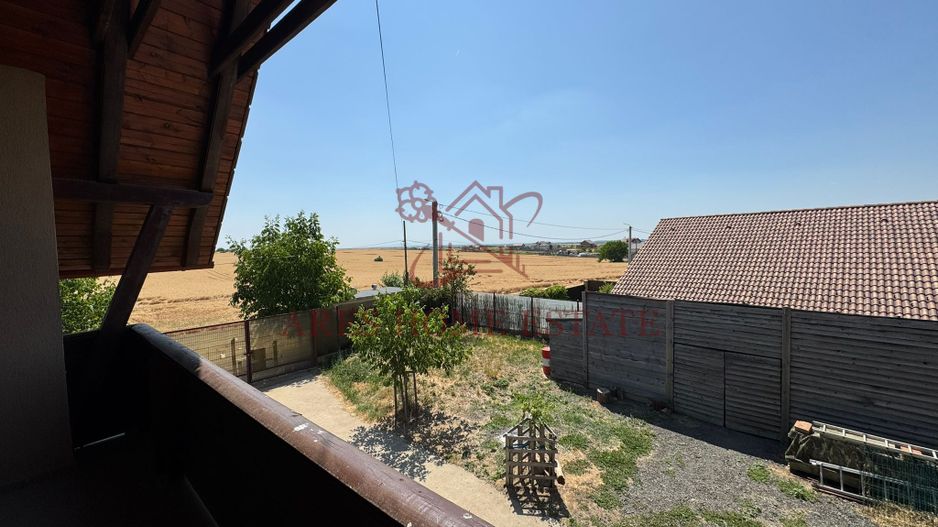 Casă spațioasă, 6 camere, teren 947 mp – Giarmata Vii, comision 0 - Poză 15