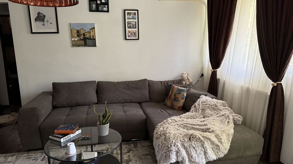 Apartament superb 2 camere Mihalache, mobilat, balcon, loc de parcare. - Poză 2