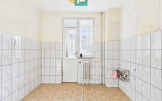 Apartament 3 camere ,63mp, B-dul Dacia-Rogerius - Poză 6