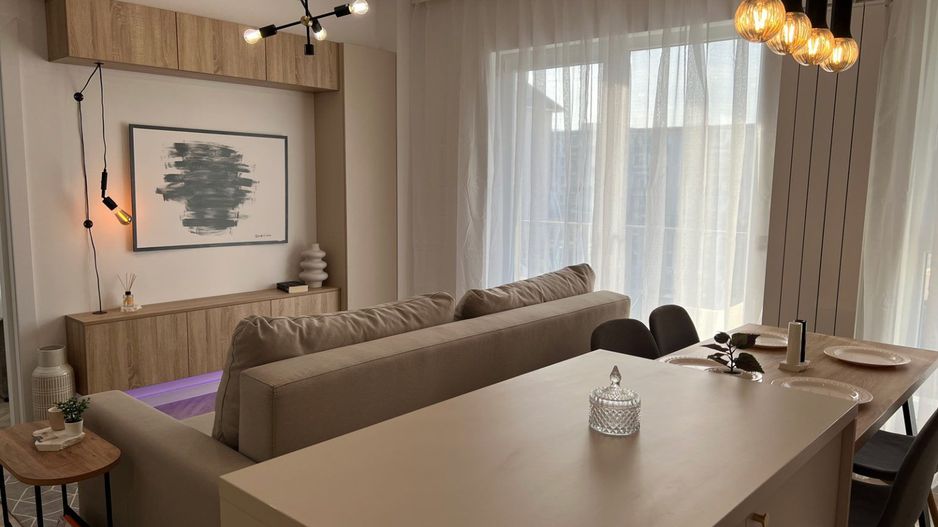 Pret PROMO 2 camere 57 mp Bucium 88500 euro - Poză 1