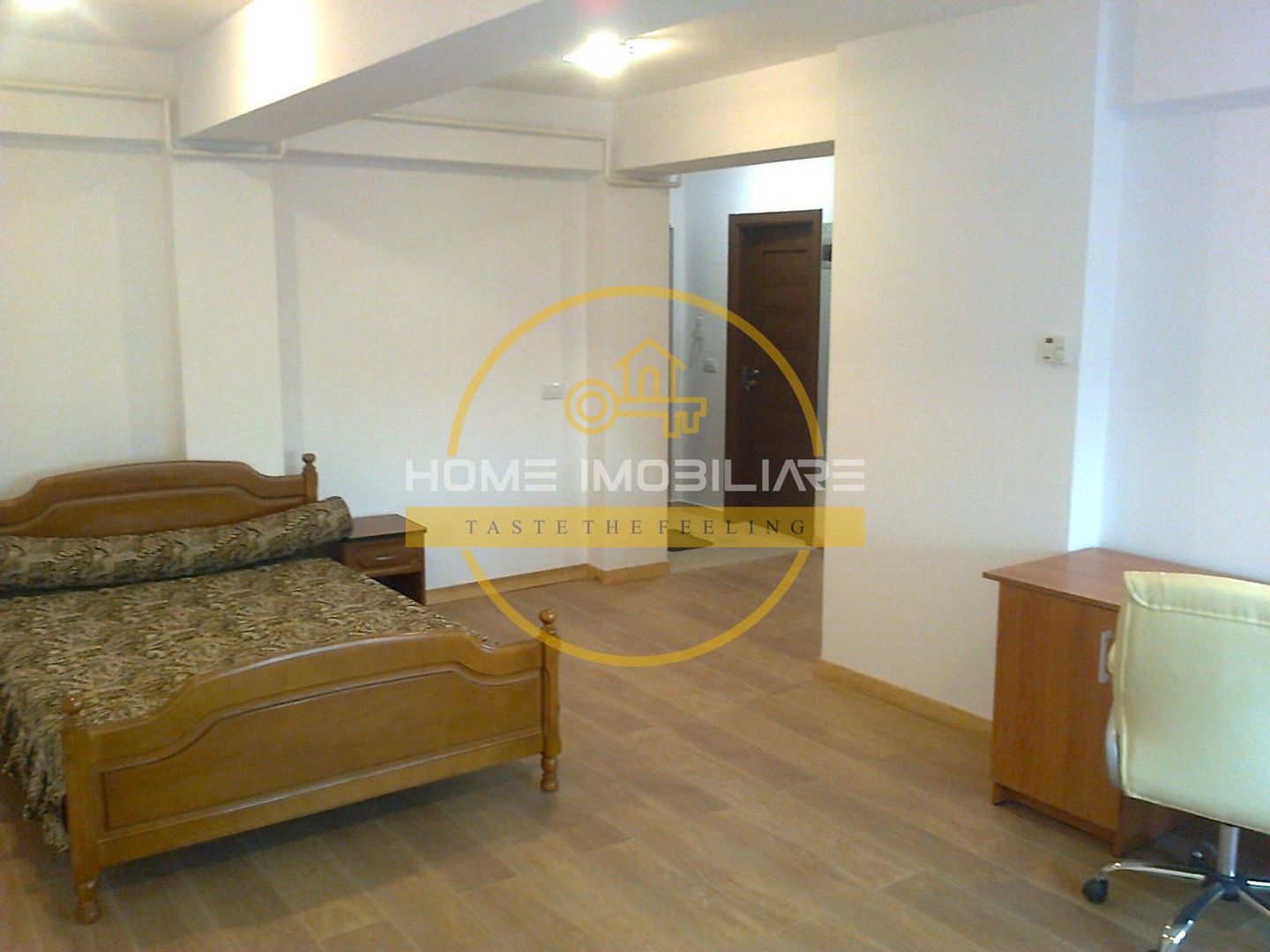 Se inchiriaza apartamet cu o camere/utilat complet - Poză 1