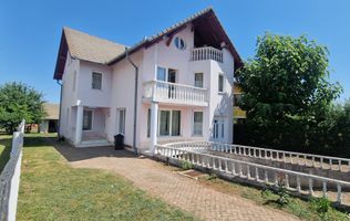 Casa individuala | Pensiune | 320 mp | 750 mp teren | Cetate