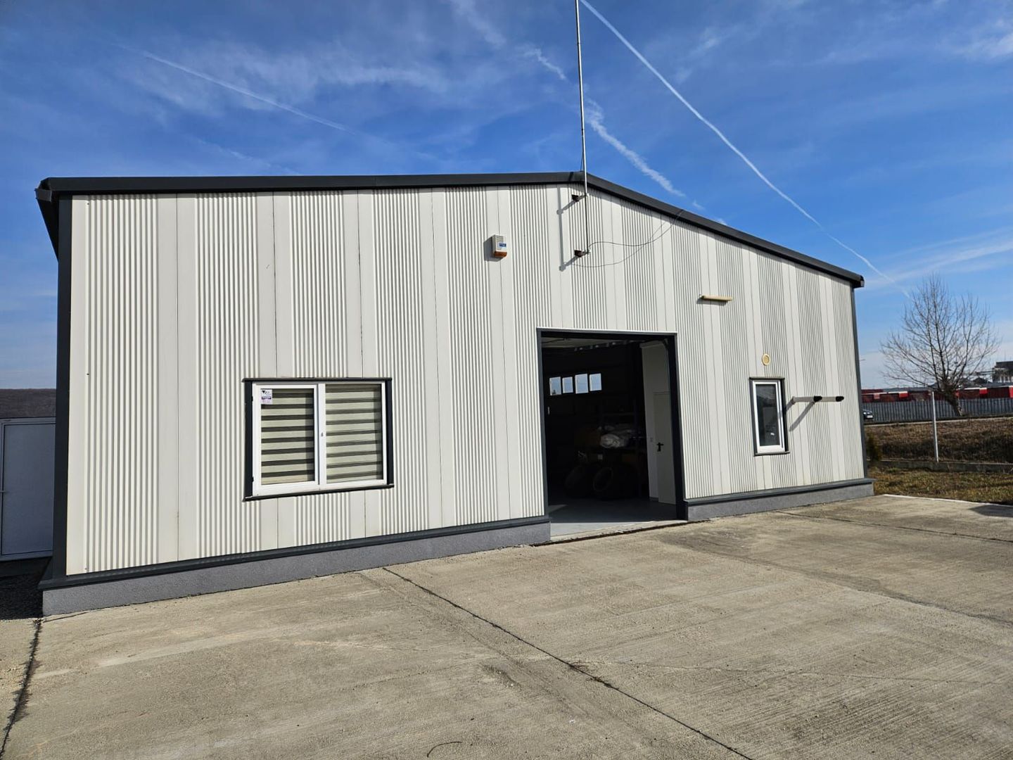 Inchiriere Hala moderna, 400 mp Bascov, zona industriala - Poză 12