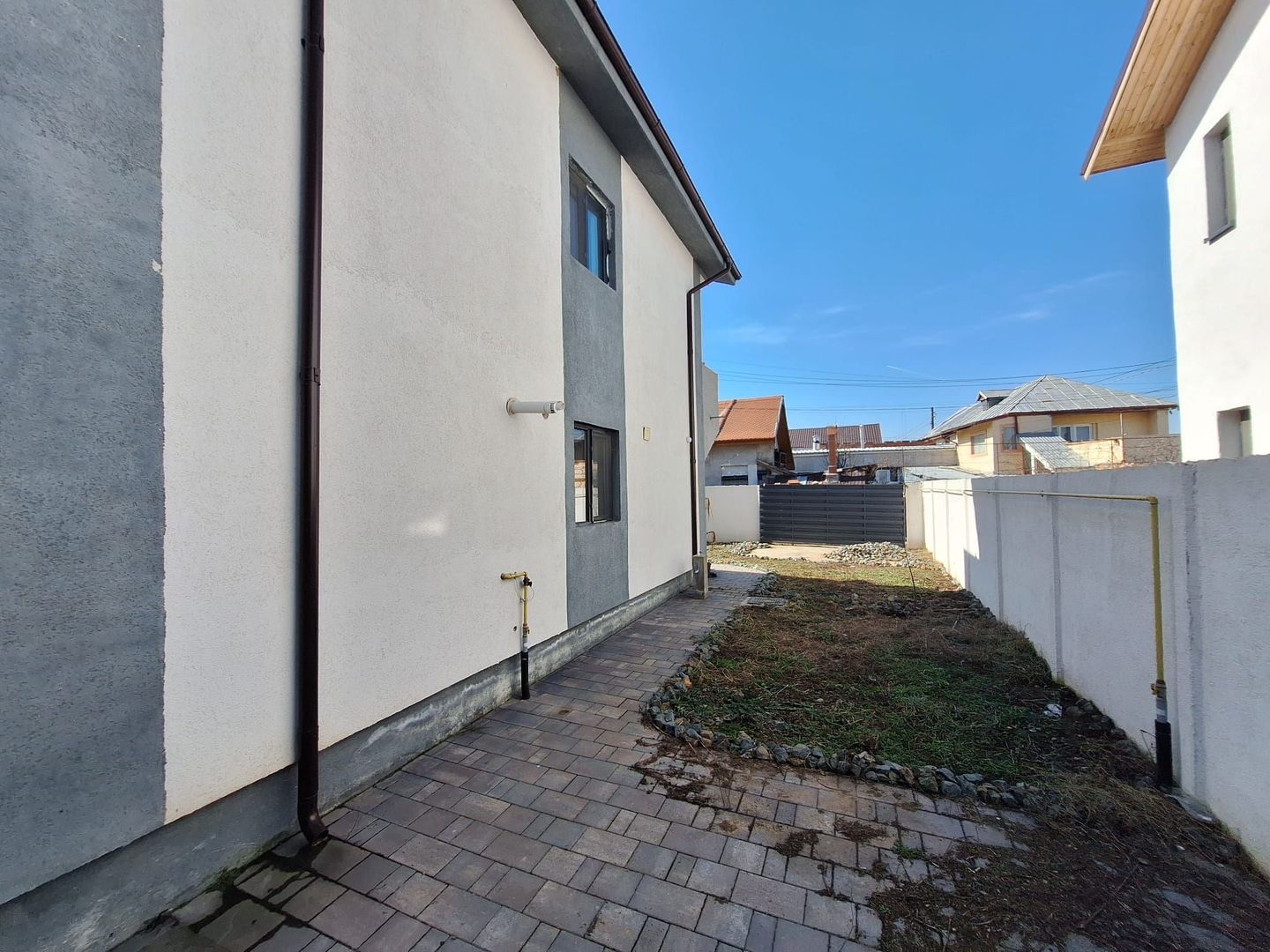 Vila Individuala Spatioasa  Parter+Etaj - LOT 266 mp - 3 Dormitoare - Poză 16