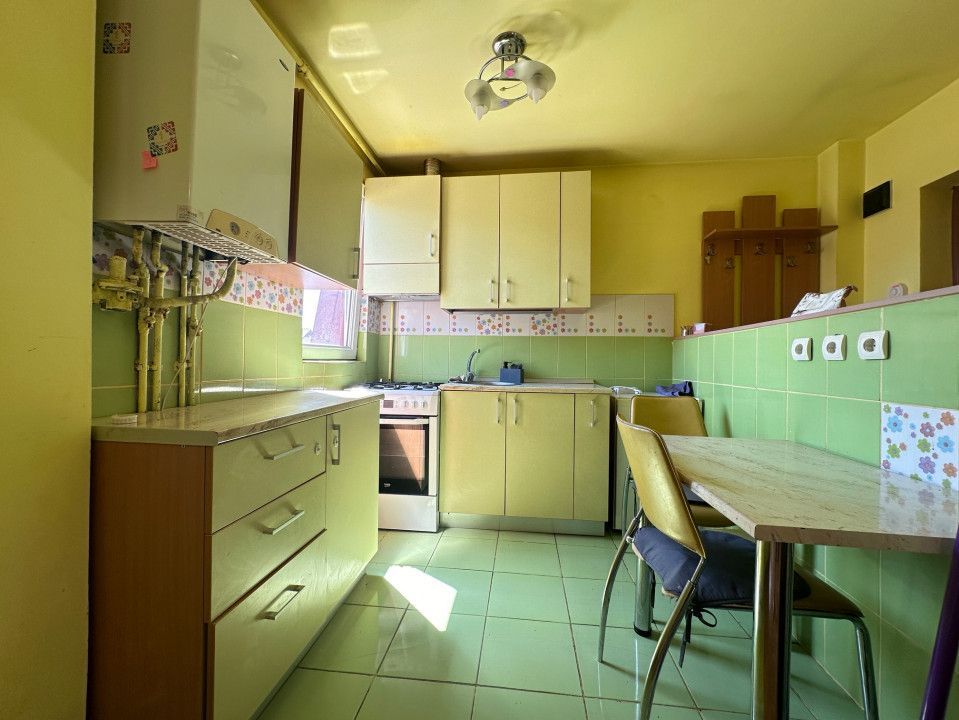 Apartament 3 camere, tip mansarda - Aleea Sevis - Poză 3