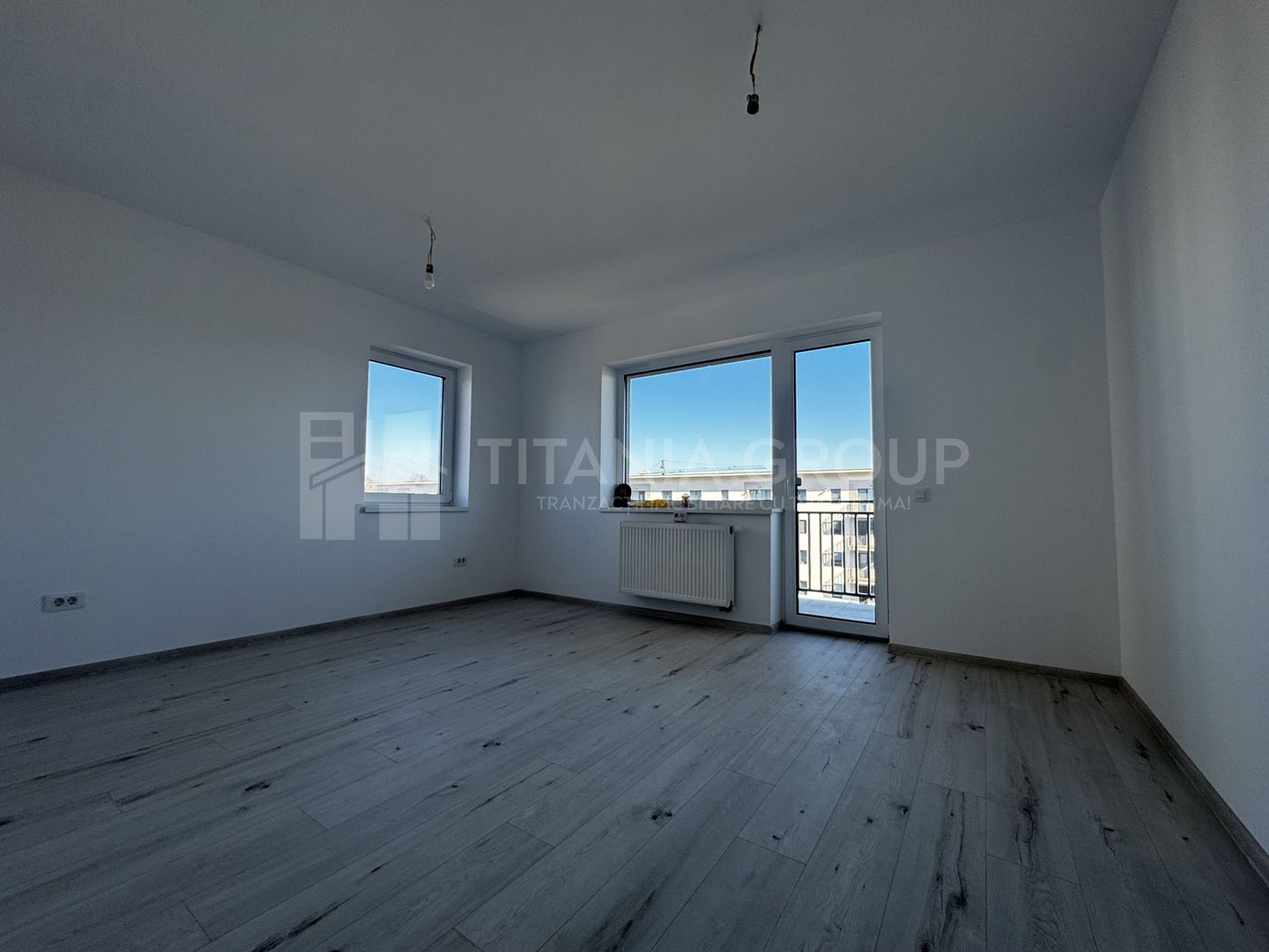 Apartament nemobilat, 3 camere, 2 băi, parcare, boxă, Casa Nobel Coresi - Poză 13