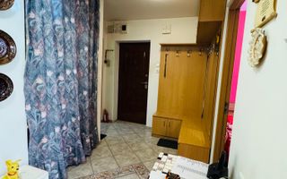 Apartament cu 3 camere pe str. Aluminei langa Liceul Ortodox - Poză 2