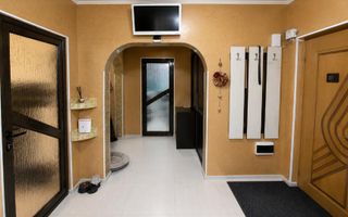 Vanzare apartament 3 camere, Micro 17, 70 mp, 99.000 EURO - Poză 5
