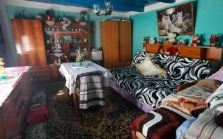 Casă / Vilă cu 2 camere de vânzare în Totoesti - Poză 12