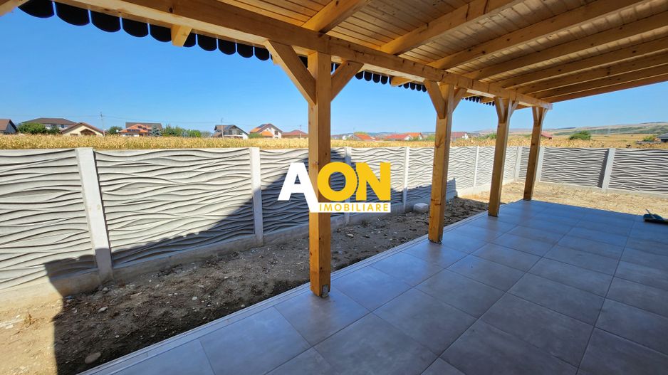 Casa Individuala cu 4 camere, 3 bai, terasa, 370mp teren, Oarda de Jos - Poză 26