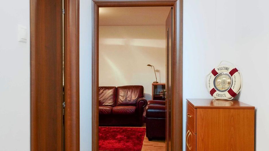 AP. 2 CAMERE VITAN, BUCATARIE INCHISA, RENOVAT, MOBILAT/UTILAT - Poză 8