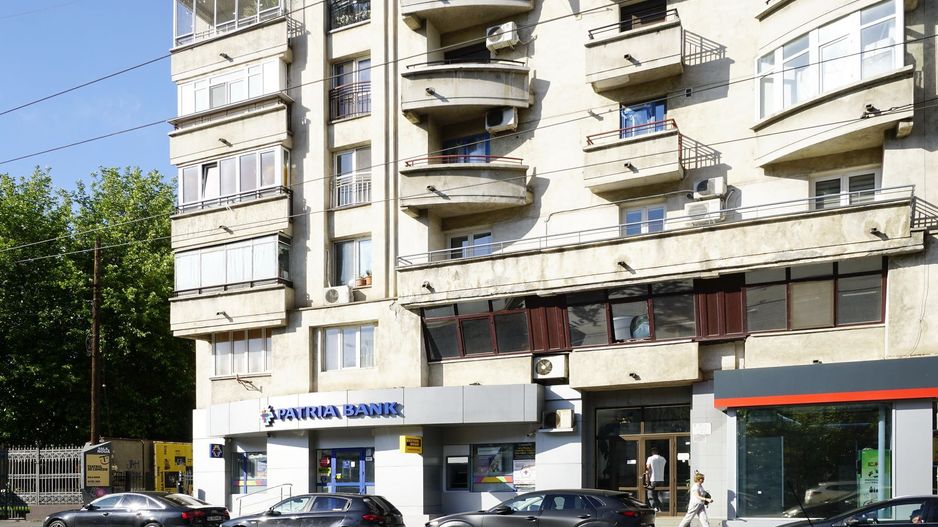 Spatiul comercial 100 mpu str.Sf Vineri colt cu B-dul Corneliu Coposu - Poză 5
