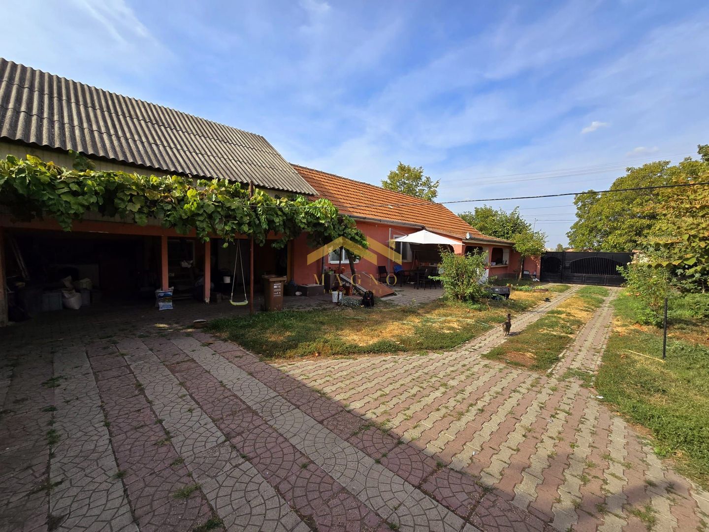 Casa de vanzare cu teren mare pe Ady Endre Aradul nou - Poză 6