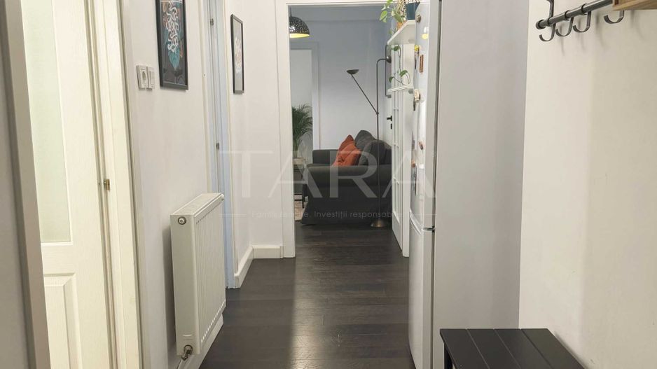 Apartament cu 3 camere, 56 mp, complet mobilat, zonă centrală. - Poză 6